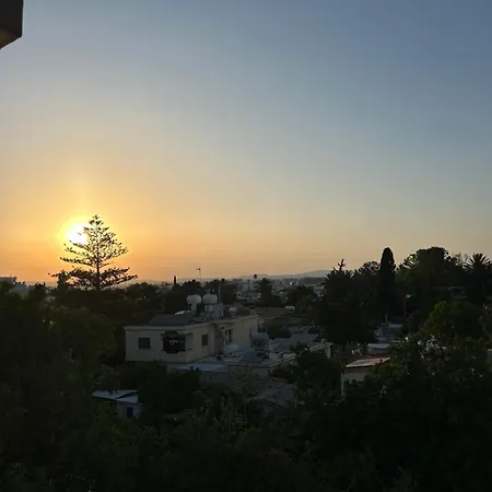 Apartament Modern 2br Near Finikoudes - Larnaca